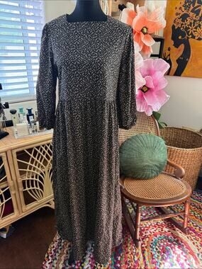 The Collective Dark Floral Long Sleeve Boho Academia Whimsigoth Midi Maxi Dress